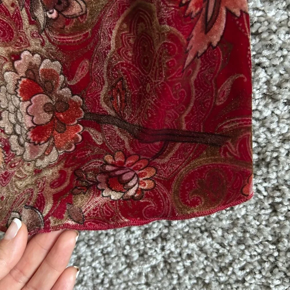 Worthington Womens Y2K Medium Floral Velvet & Black Long Sleeve V-Neck Top - Picture 4 of 11